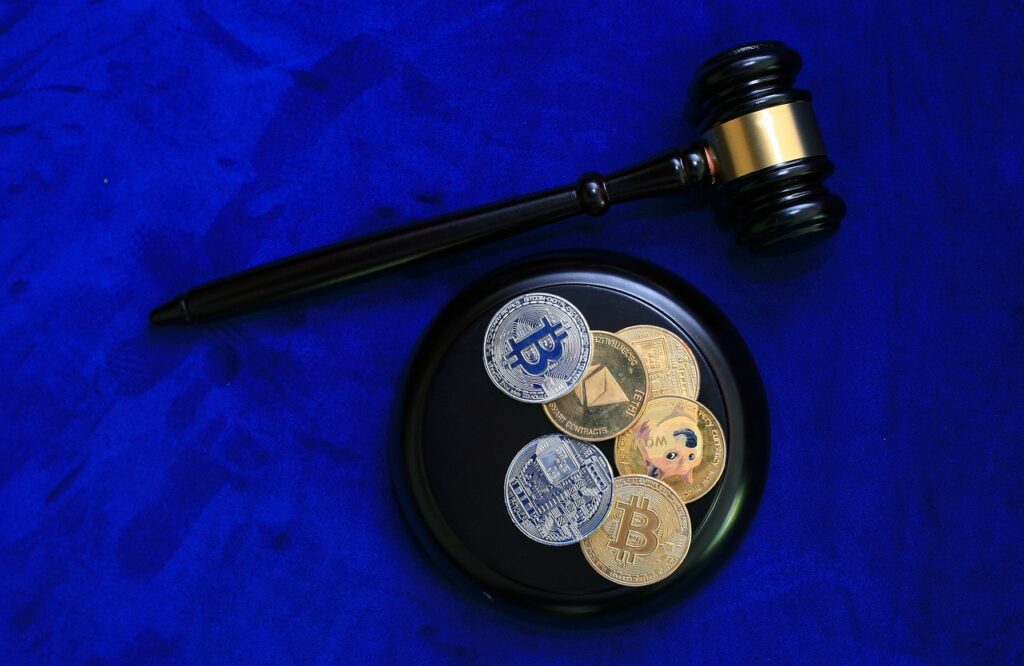 crypto, cryptocurrency, regulation-6722635.jpg